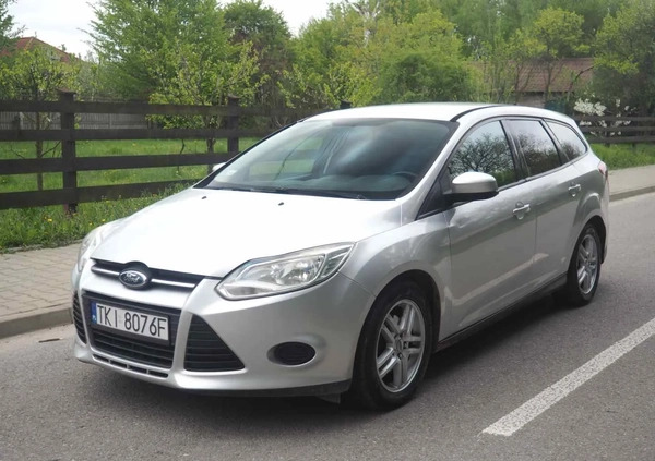 Ford Focus cena 19900 przebieg: 238790, rok produkcji 2011 z Braniewo małe 667